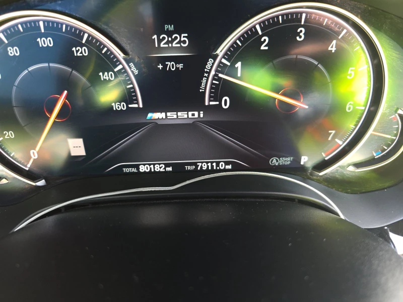 BMW 550 M550i xDrive, снимка 8 - Автомобили и джипове - 52912014