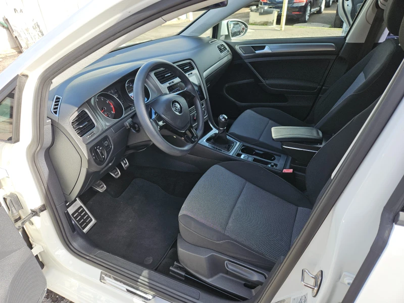 VW Golf 1.4TGI/ComfortLine/BLACK FRIDAY/LED/CARPLAY/БЛУТУТ, снимка 9 - Автомобили и джипове - 52615891