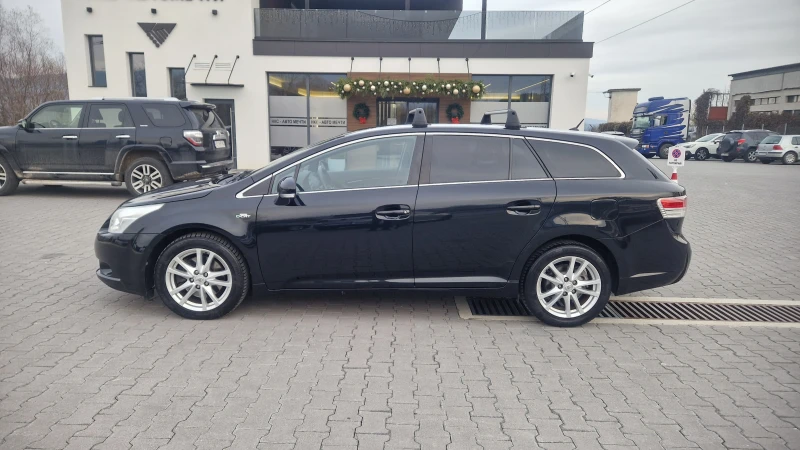 Toyota Avensis ЛИЗИНГ АВТОМАТ, снимка 2 - Автомобили и джипове - 52629030