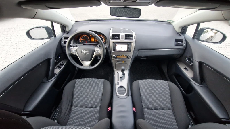 Toyota Avensis ЛИЗИНГ АВТОМАТ, снимка 13 - Автомобили и джипове - 52629030