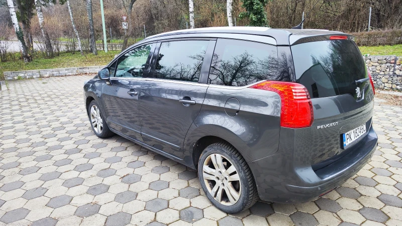 Peugeot 5008 1.6HDI , снимка 13 - Автомобили и джипове - 53156030