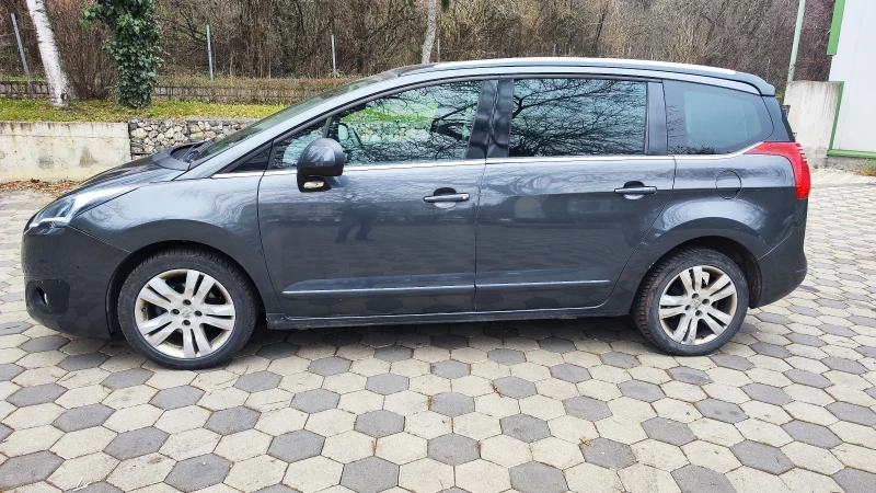 Peugeot 5008 1.6HDI , снимка 7 - Автомобили и джипове - 53156030