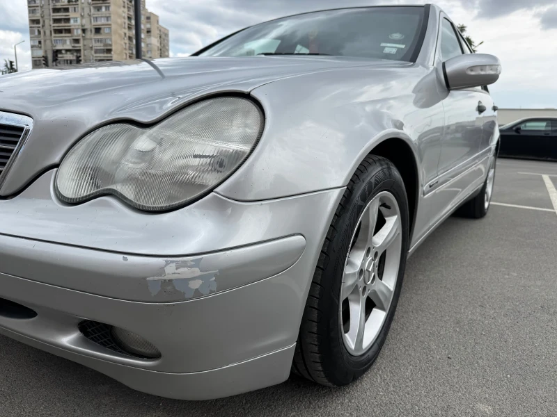 Mercedes-Benz C 200, снимка 6 - Автомобили и джипове - 53230871