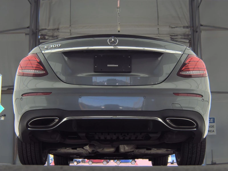 Mercedes-Benz E 300 AMG* PACK* BURMESTER* МЪРТВА* ТОЧКА* 360КАМЕРА* , снимка 6 - Автомобили и джипове - 53276711