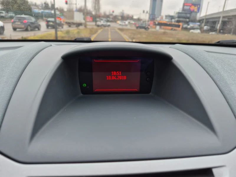 Ford Fiesta 1.25i УНИКАТ, снимка 15 - Автомобили и джипове - 53503732
