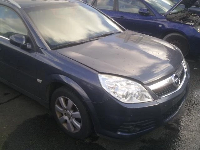 Opel Vectra 1.8i / 1.9CDTi, снимка 2 - Автомобили и джипове - 45832105