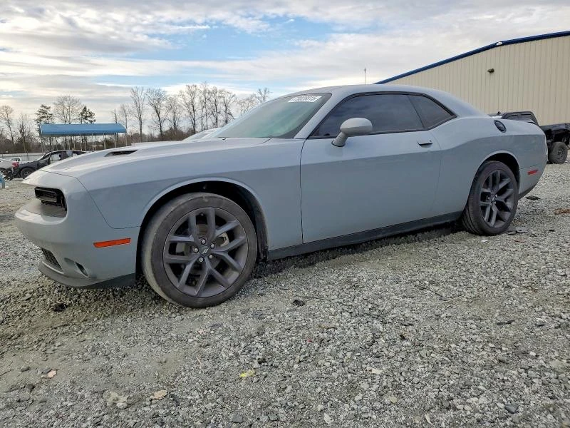 Dodge Challenger SXT