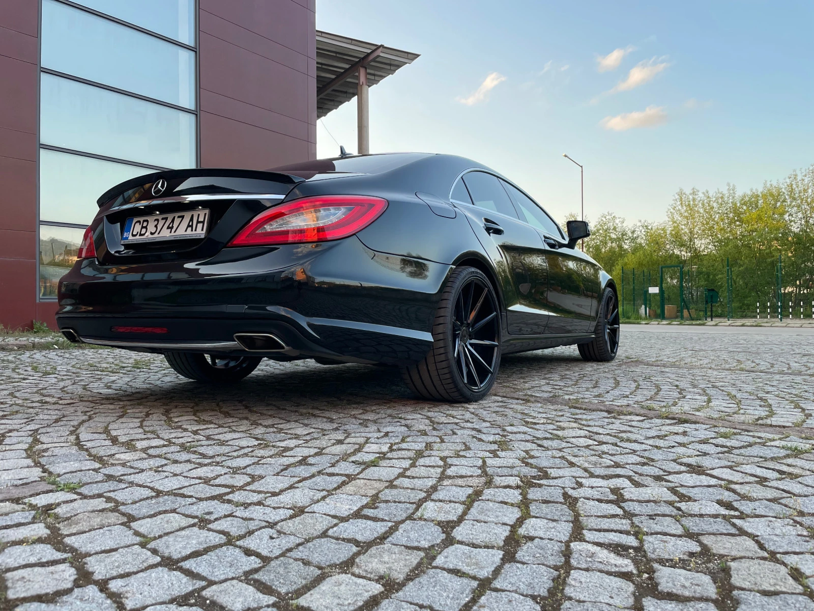 Mercedes-Benz CLS 500  - изображение 6