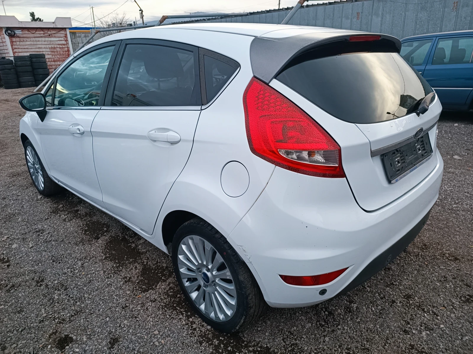 Ford Fiesta 1.4i LPG ITALIA  - изображение 5