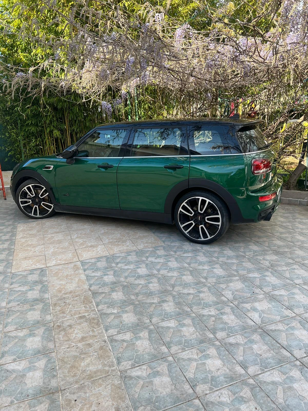Mini Clubman S Works ALL4 2.0T - изображение 3