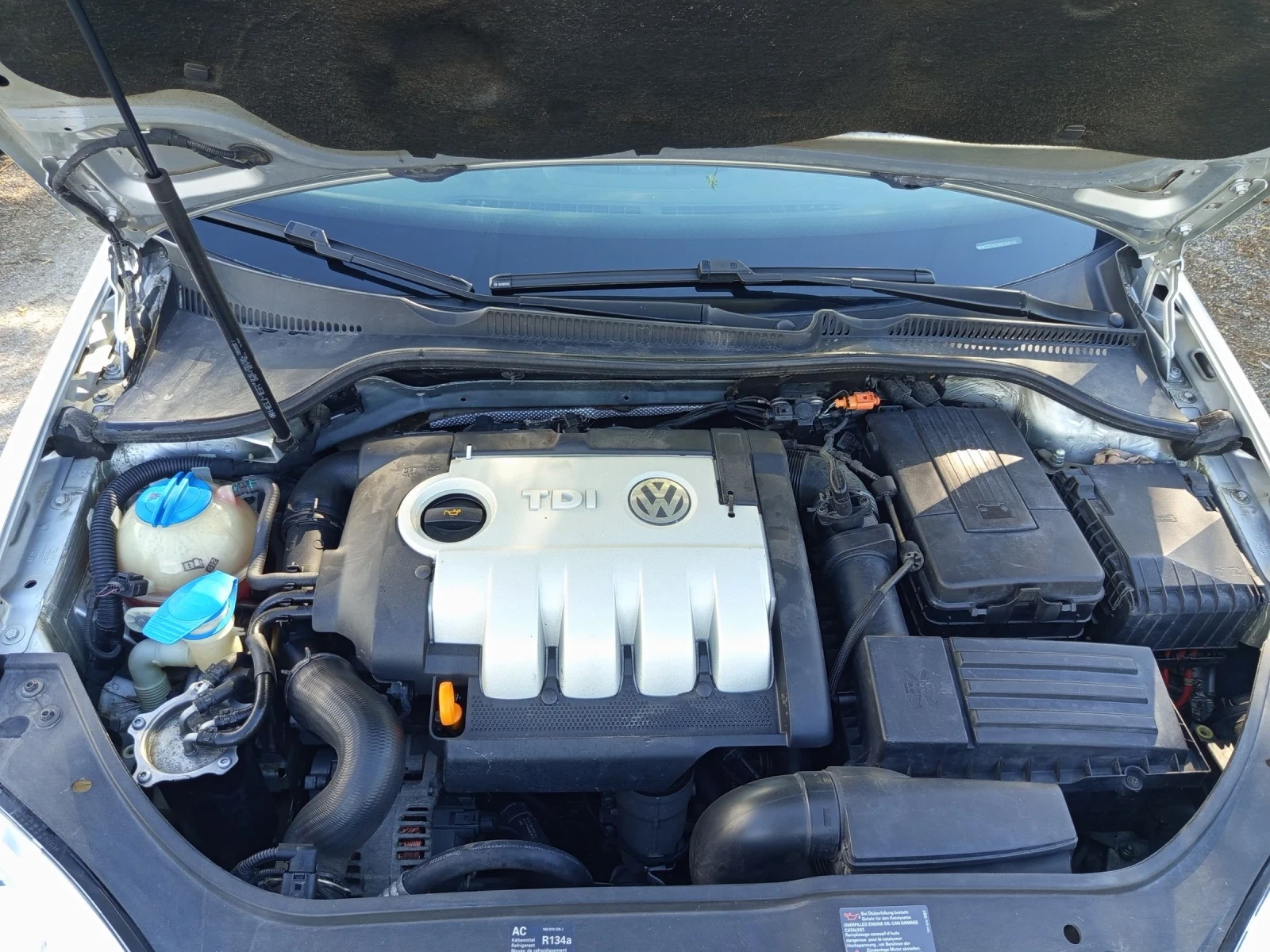 VW Golf 1.9TDI 105-GOAL - изображение 9