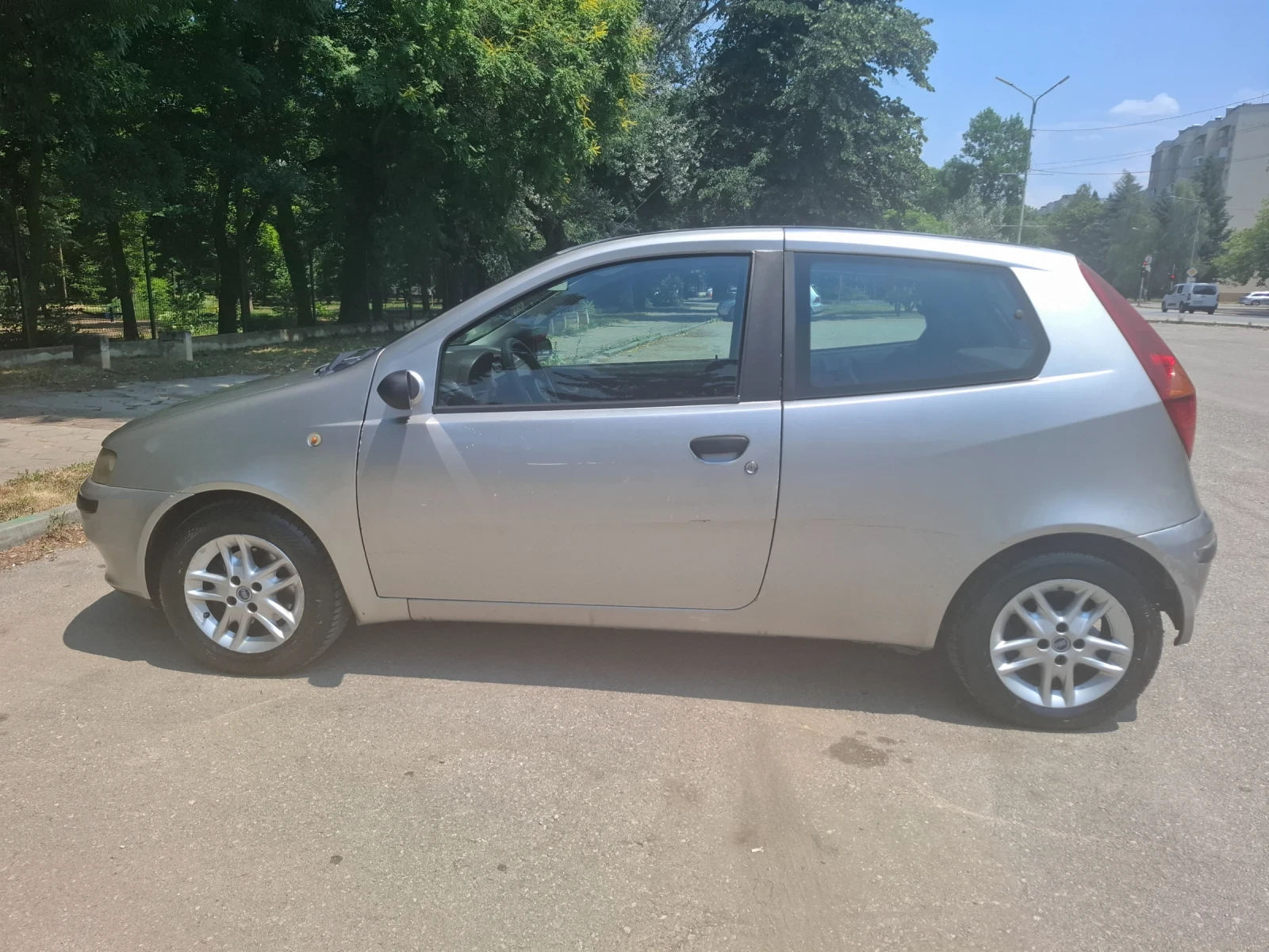 Fiat Punto Jtd - изображение 8