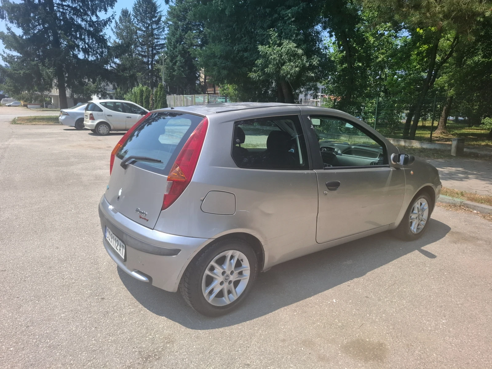 Fiat Punto Jtd - изображение 5
