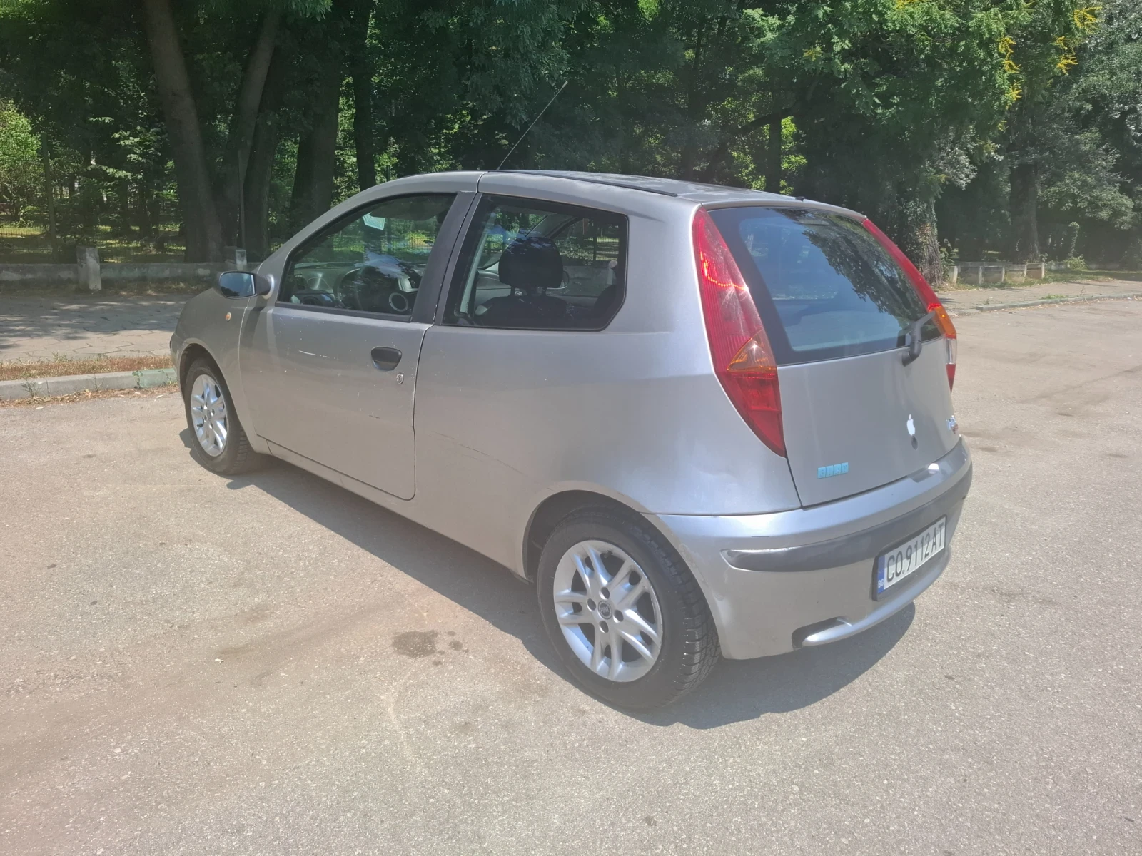 Fiat Punto Jtd - изображение 7
