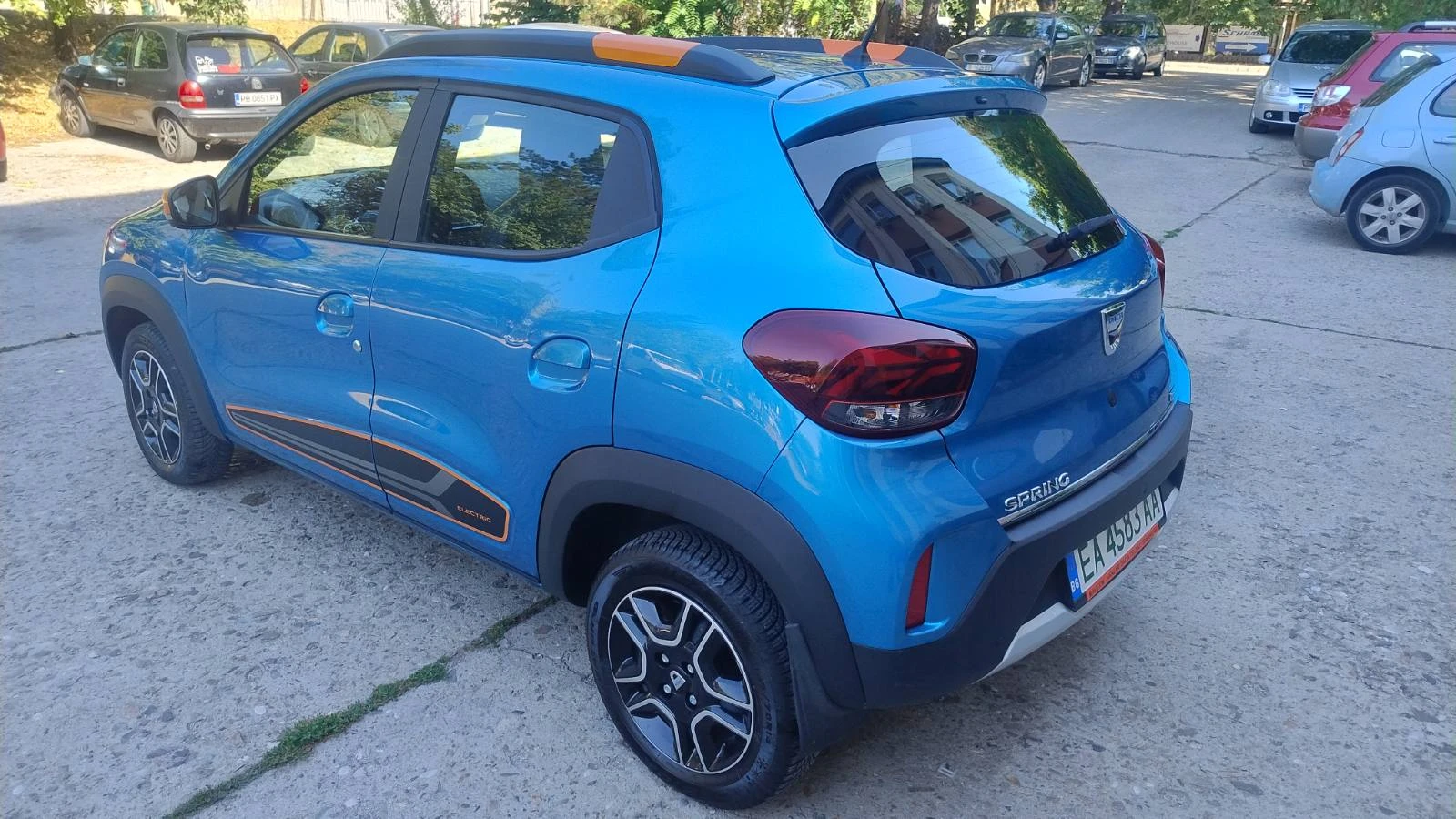 Dacia Spring  - изображение 5