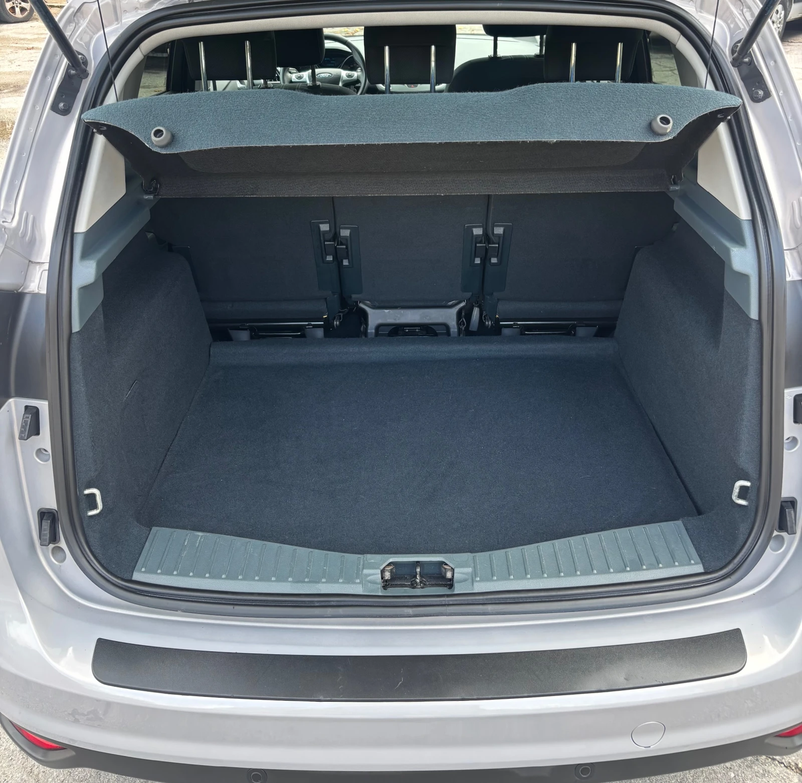 Ford C-max 2.0 TDCI - изображение 9