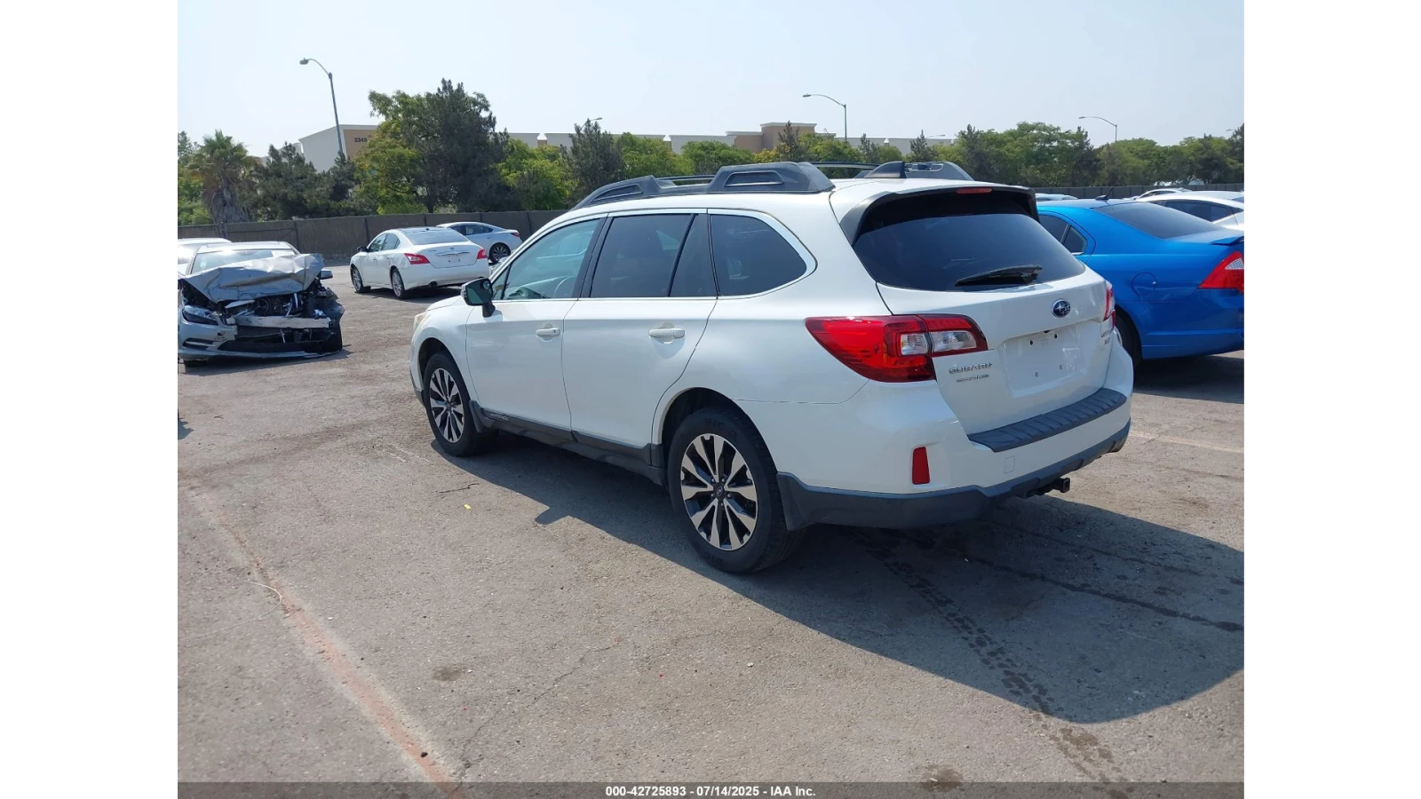 Subaru Outback 3.6R Limited - изображение 3