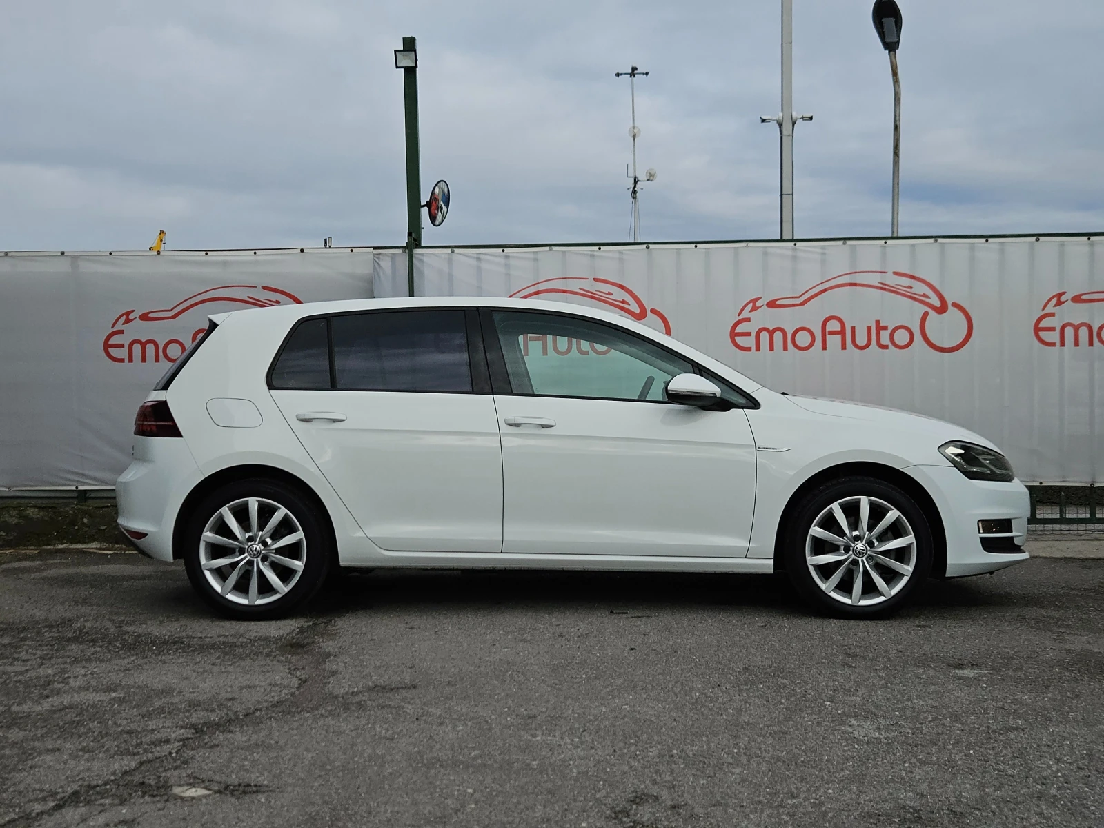 VW Golf 1.4TGI/ComfortLine/BLACK FRIDAY/LED/CARPLAY/ | Mobile.bg   2