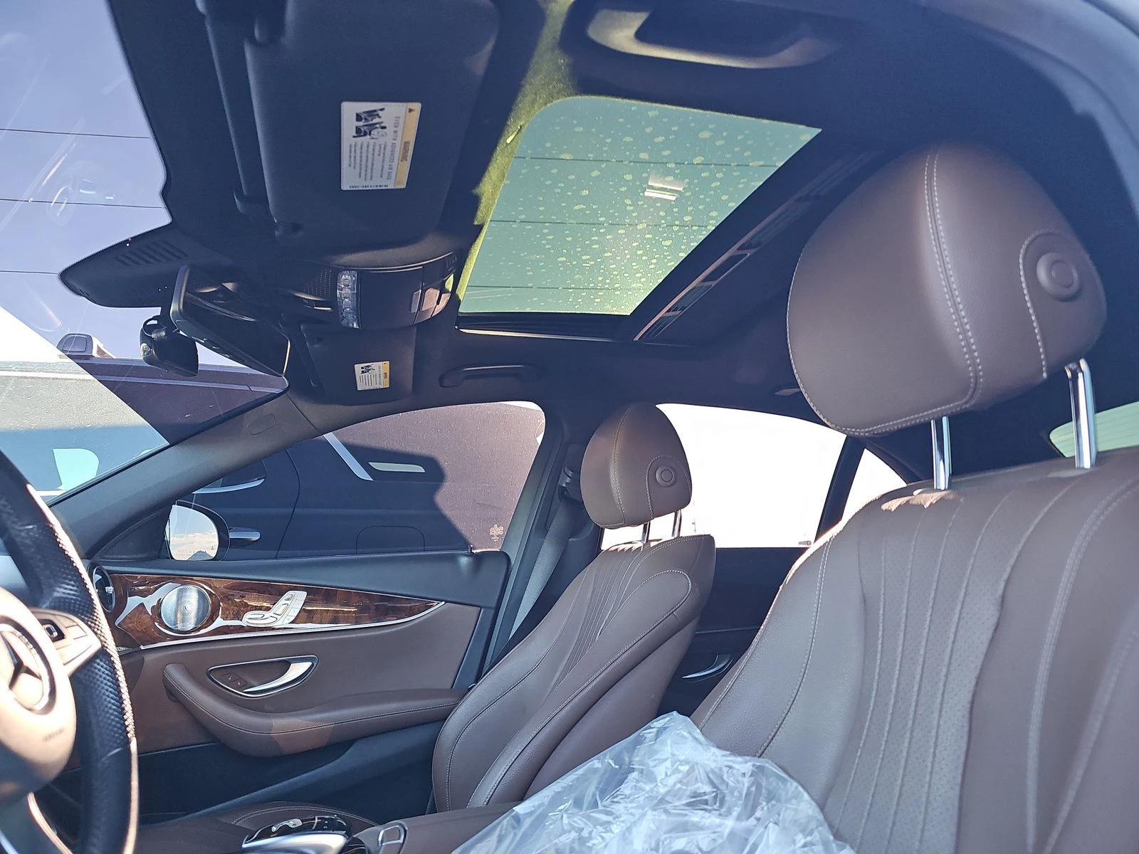 Mercedes-Benz E 300 AMG* PACK* BURMESTER* ������* �����* 360������*  | Mobile.bg � ����������� 14