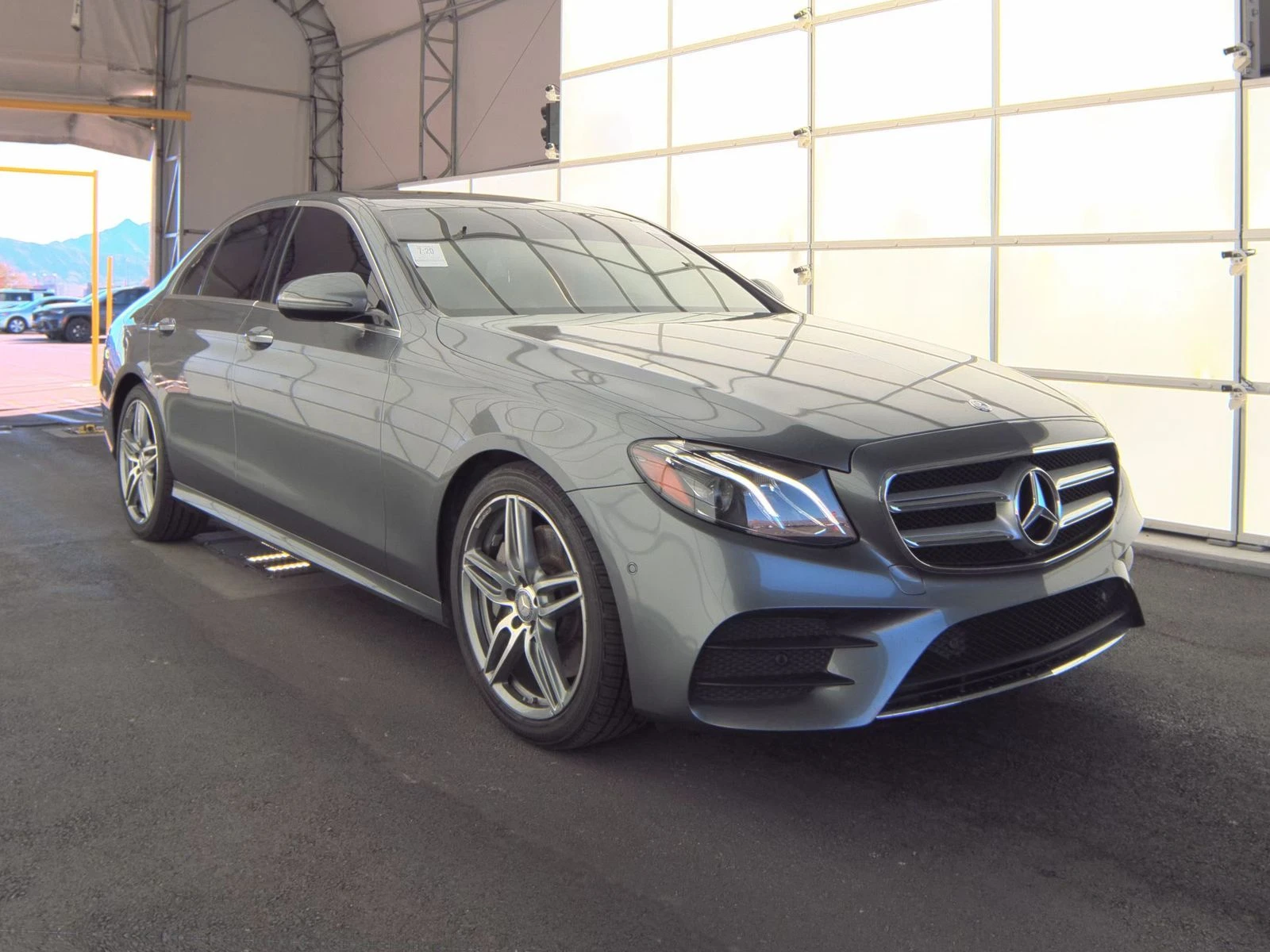 Mercedes-Benz E 300 AMG* PACK* BURMESTER* МЪРТВА* ТОЧКА* 360КАМЕРА*  - изображение 3