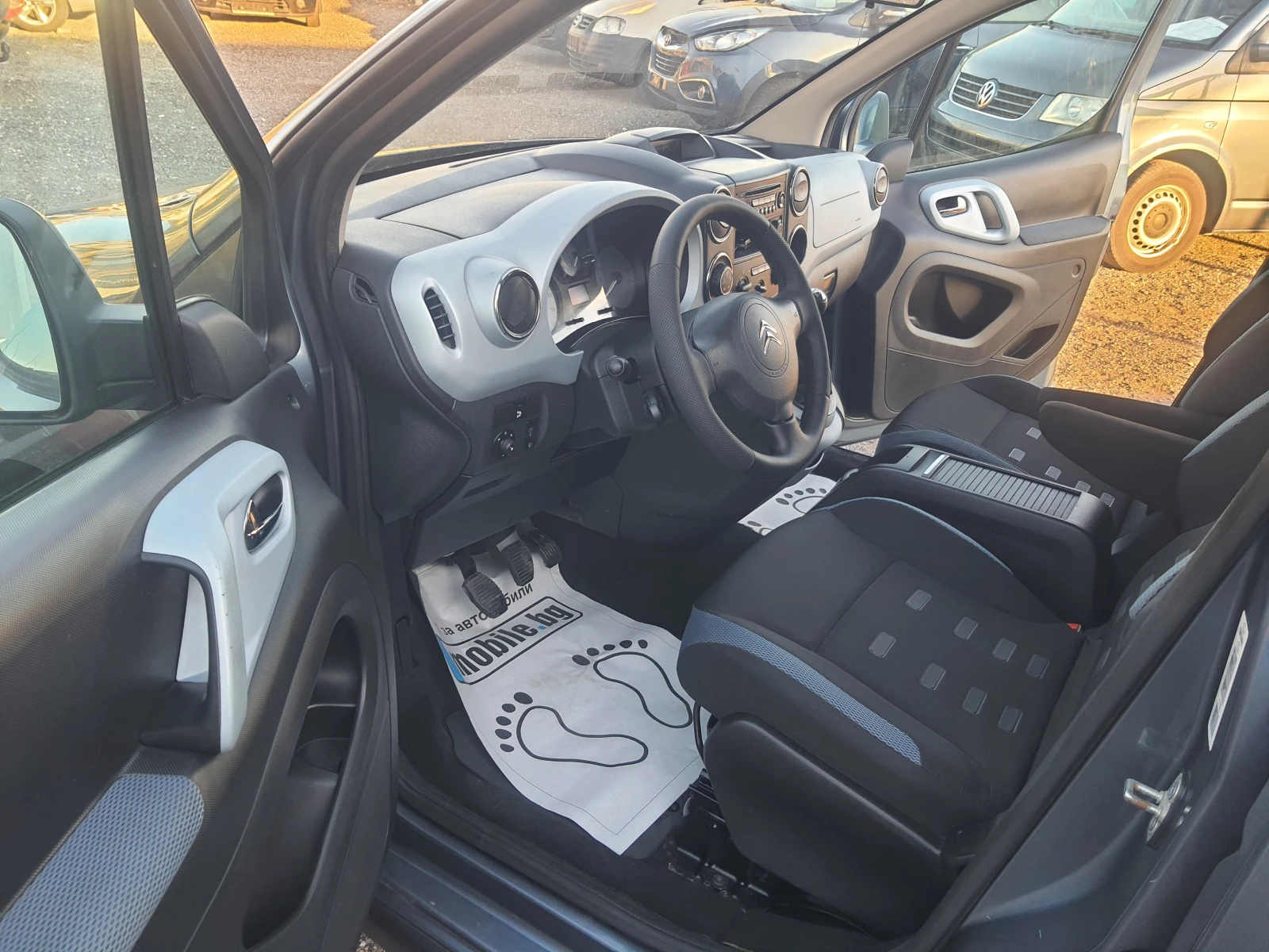 Citroen Berlingo XTR 1.6HDI 114HP, снимка 11 - Автомобили и джипове - 53822443