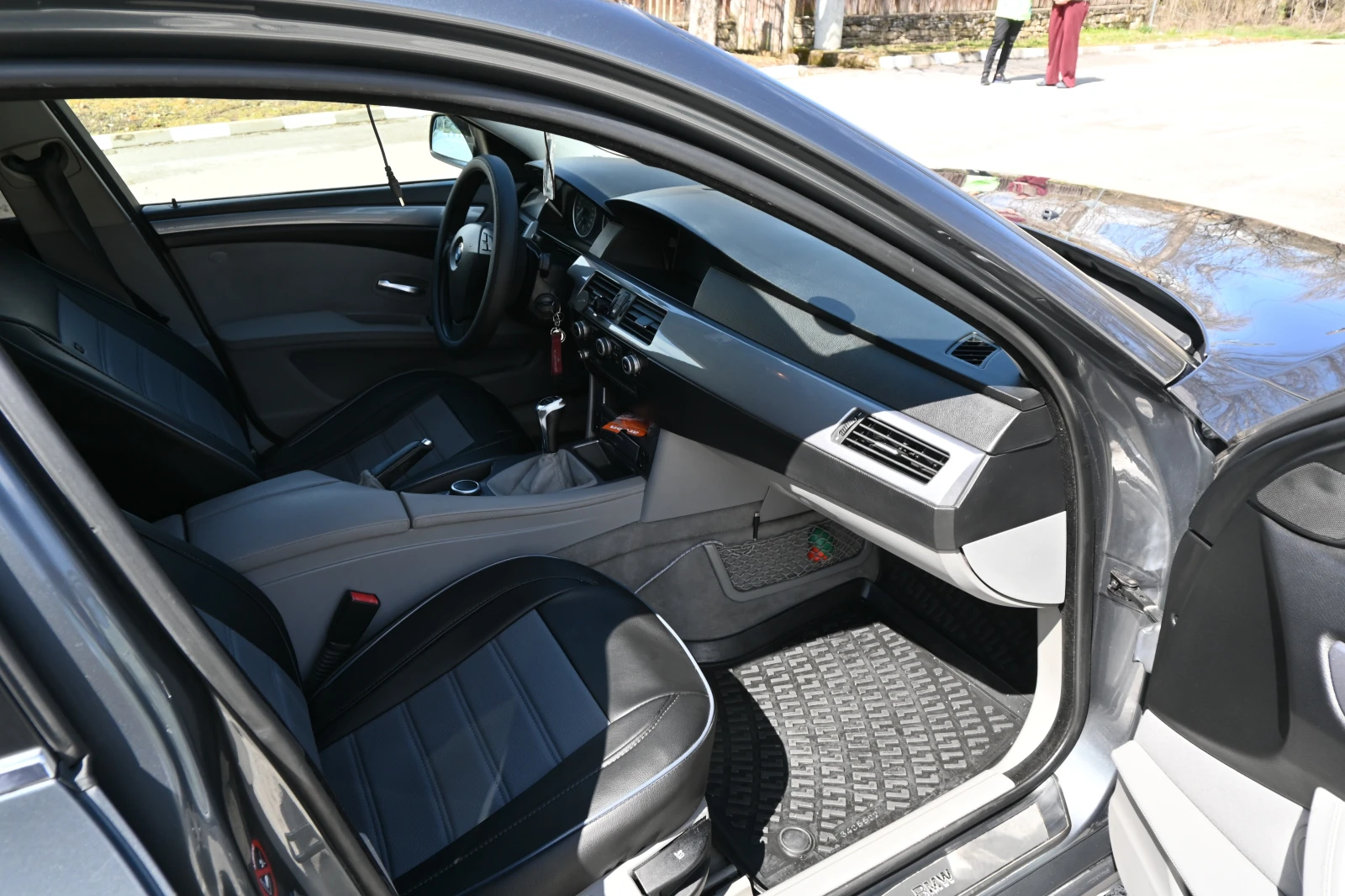 BMW 520 Facelift LCI, снимка 6 - Автомобили и джипове - 54011604