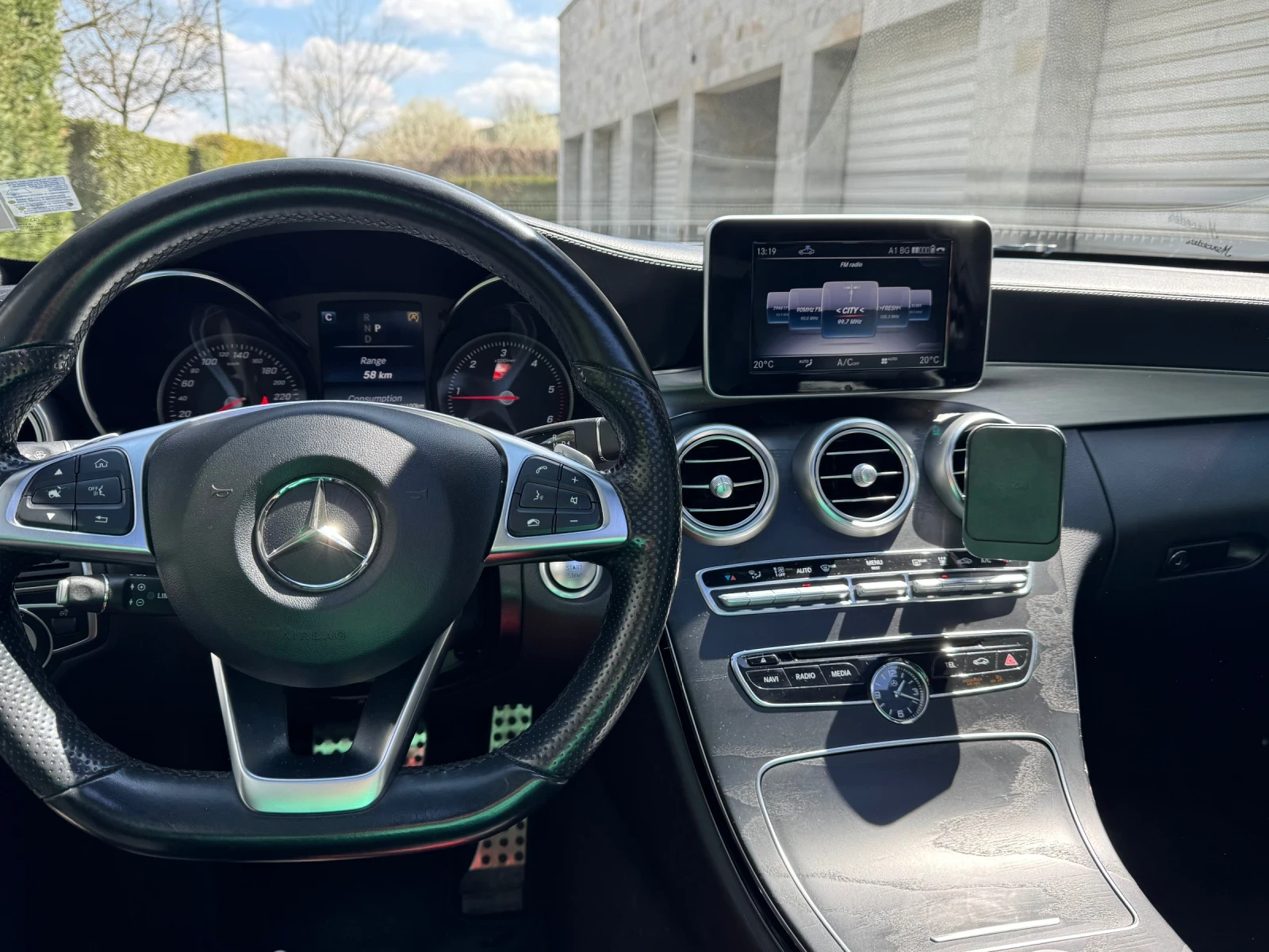 Mercedes-Benz C 220 PANO* 9G TRONIC* BURMESTER, снимка 6 - Автомобили и джипове - 54143827