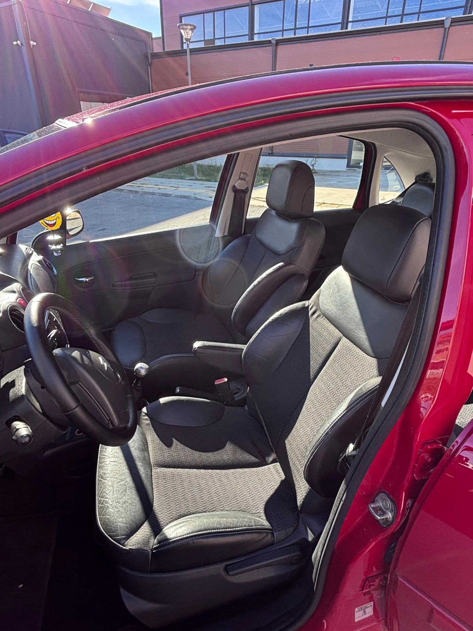 Citroen C3, снимка 6 - Автомобили и джипове - 54406319
