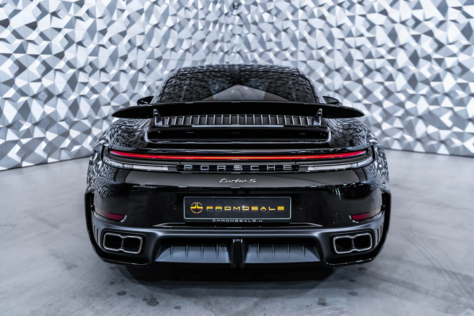 Porsche 911 992.2 Turbo S* Bose* SportChrono, снимка 5 - Автомобили и джипове - 54596357