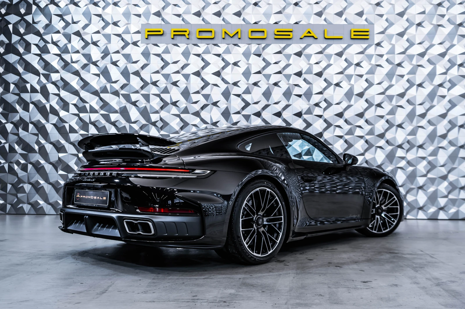 Porsche 911 992.2 Turbo S* Bose* SportChrono, снимка 4 - Автомобили и джипове - 54596357