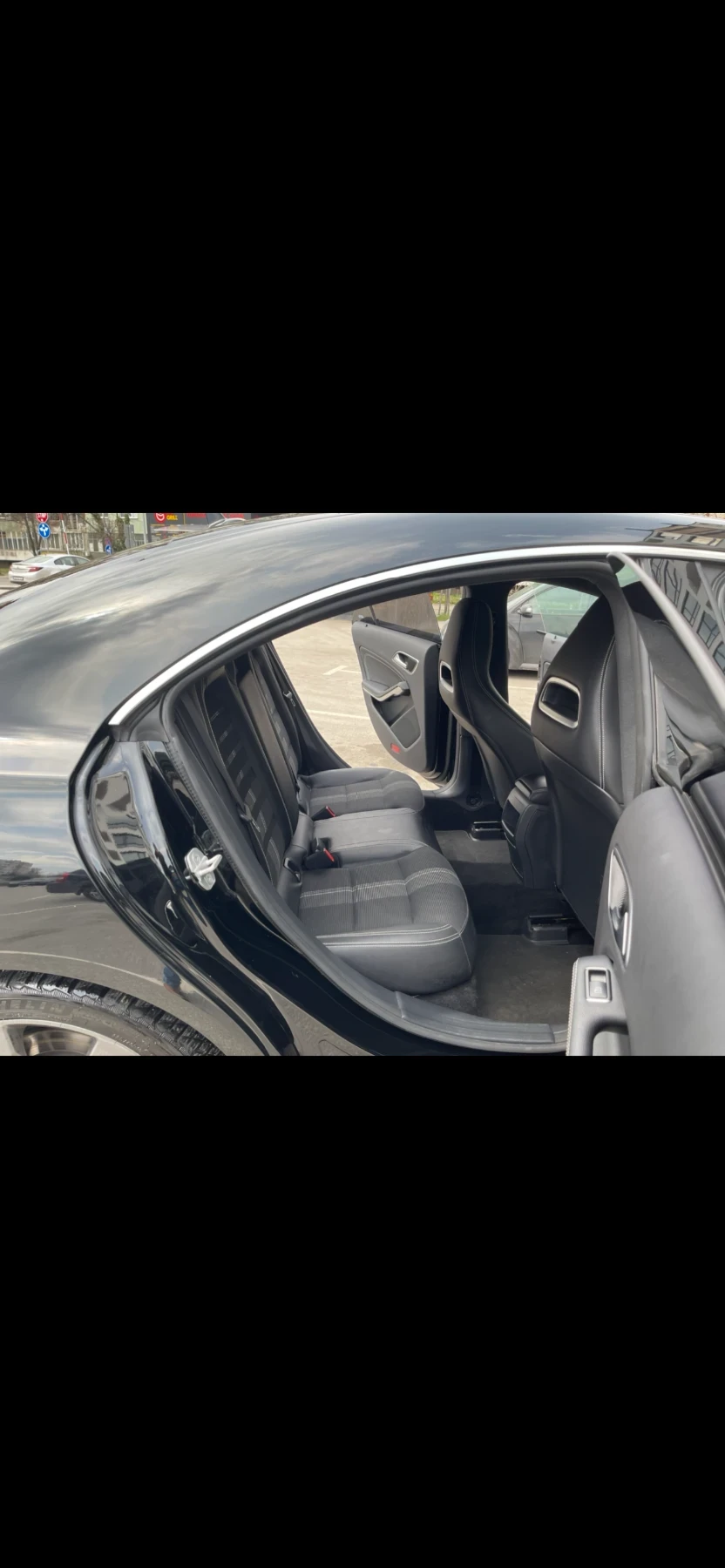 Mercedes-Benz CLA 180, снимка 12 - Автомобили и джипове - 54737023