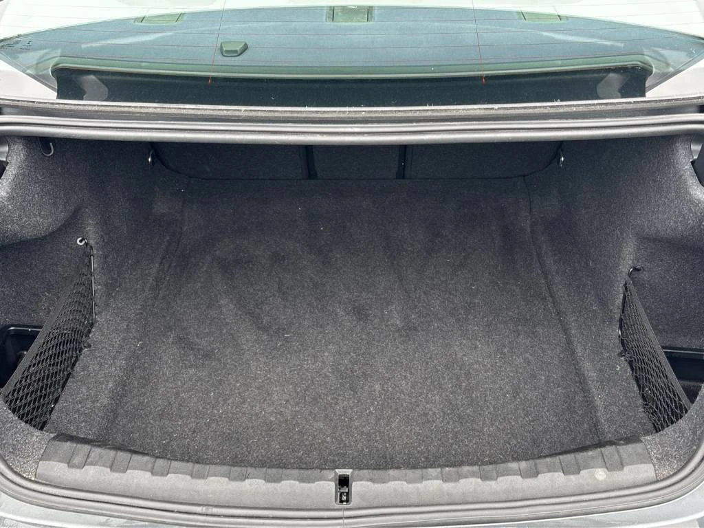 BMW 330 | HUD | ШИБИДАХ | CARFAX | ПОДГРЕВ | , снимка 15 - Автомобили и джипове - 54951066