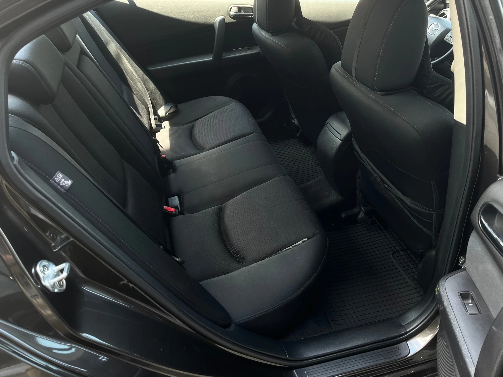 Mazda 6 ELEGANCE, снимка 15 - Автомобили и джипове - 55000601
