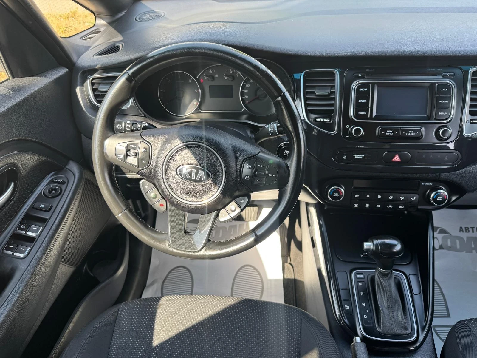 Kia Carens 1.7CRDi/�������� ������ ! ! ! | Mobile.bg � ����������� 8