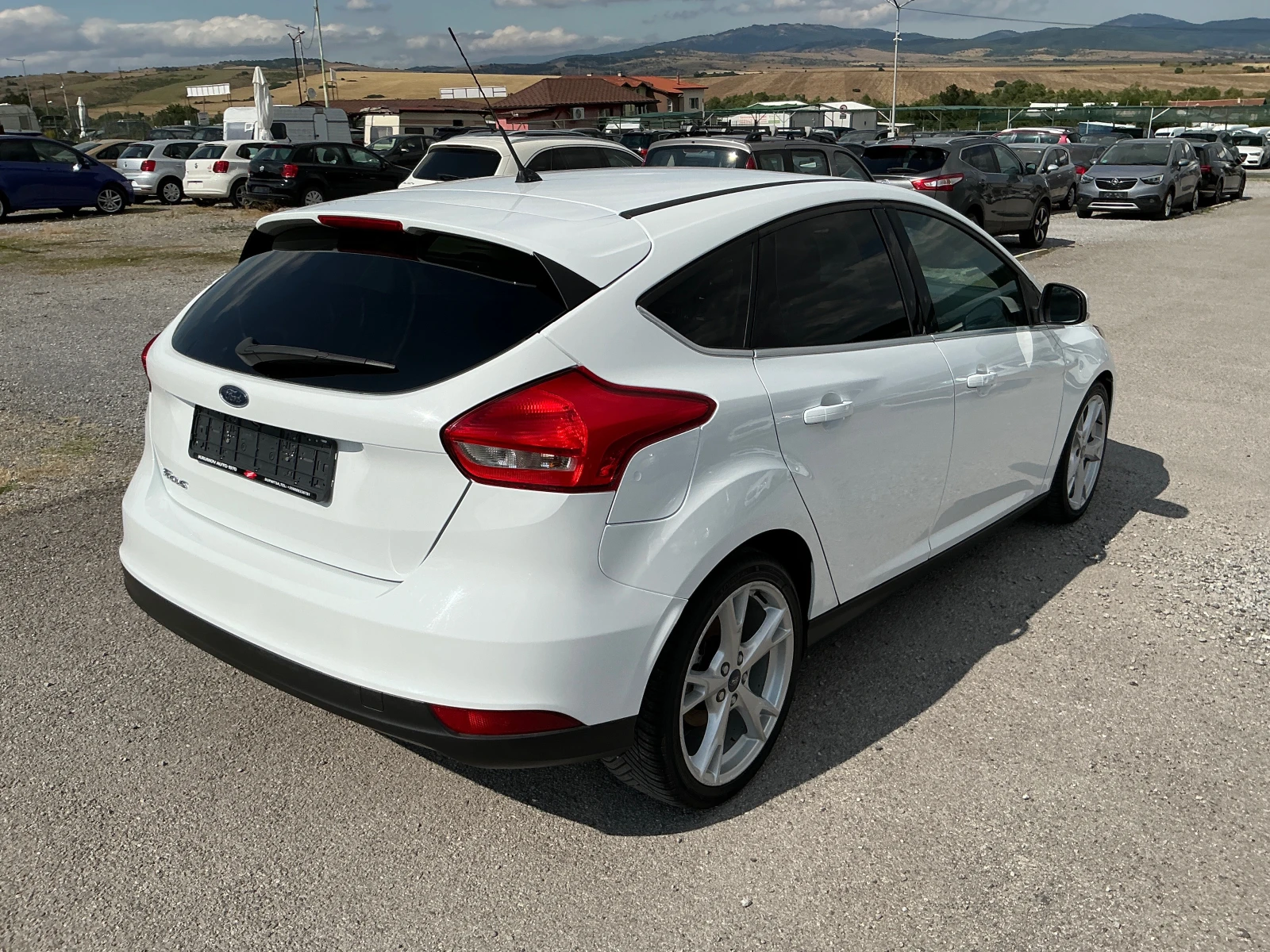 Ford Focus 1.5 TDCI, снимка 6 - Автомобили и джипове - 55382798
