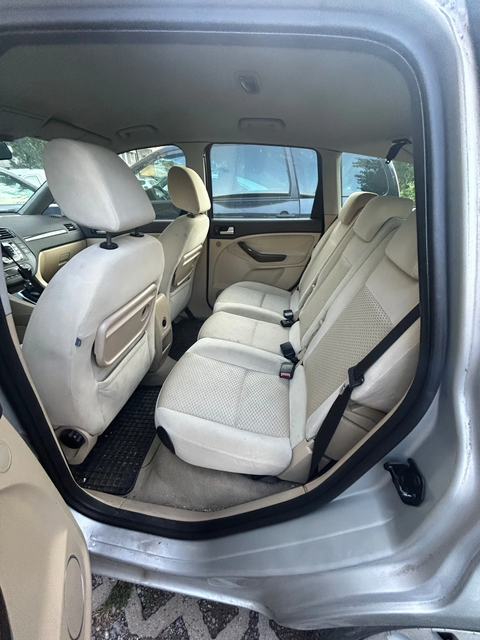 Ford C-max, снимка 4 - Автомобили и джипове - 55436174