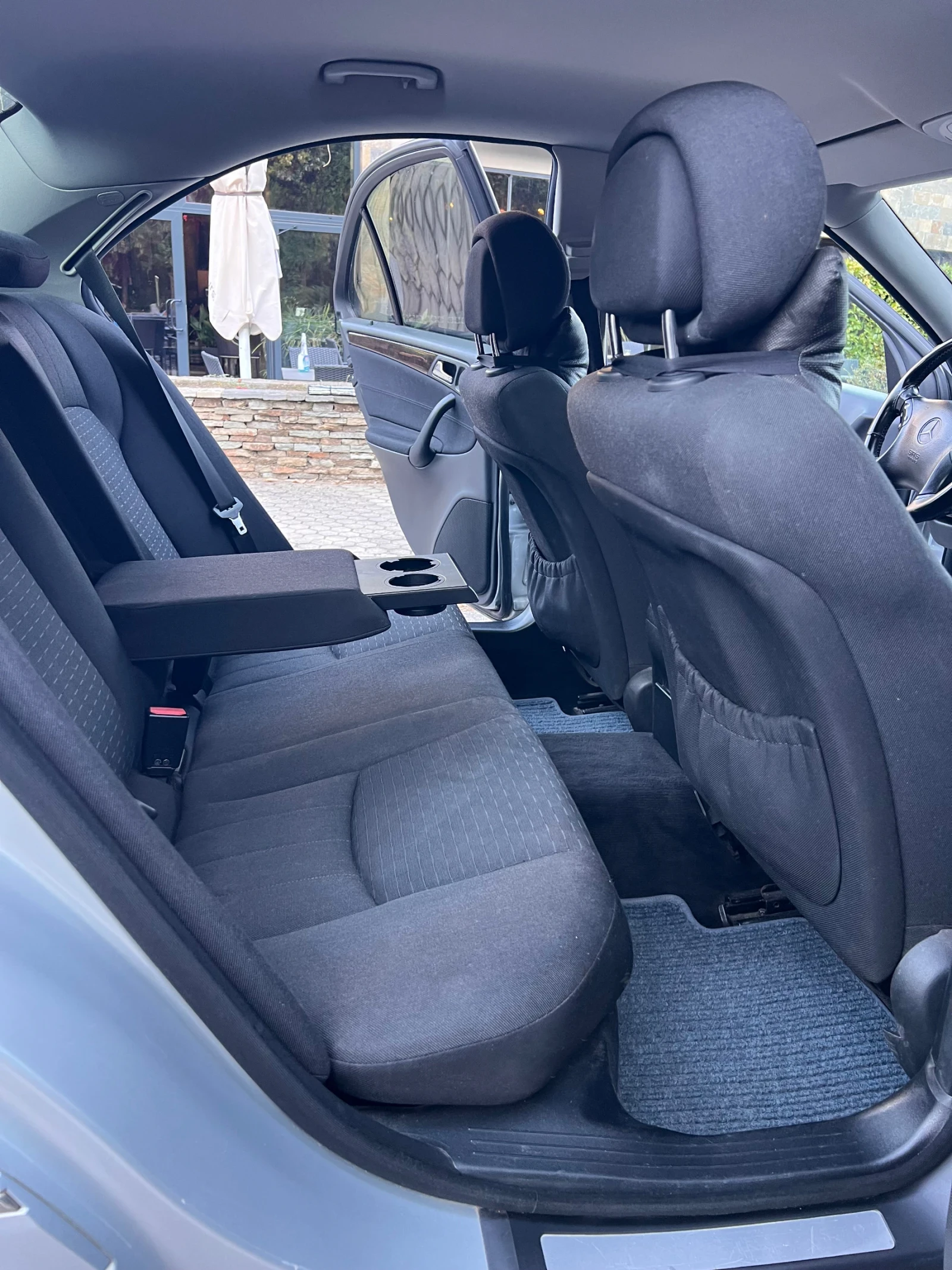 Mercedes-Benz C 220, снимка 12 - Автомобили и джипове - 55684420