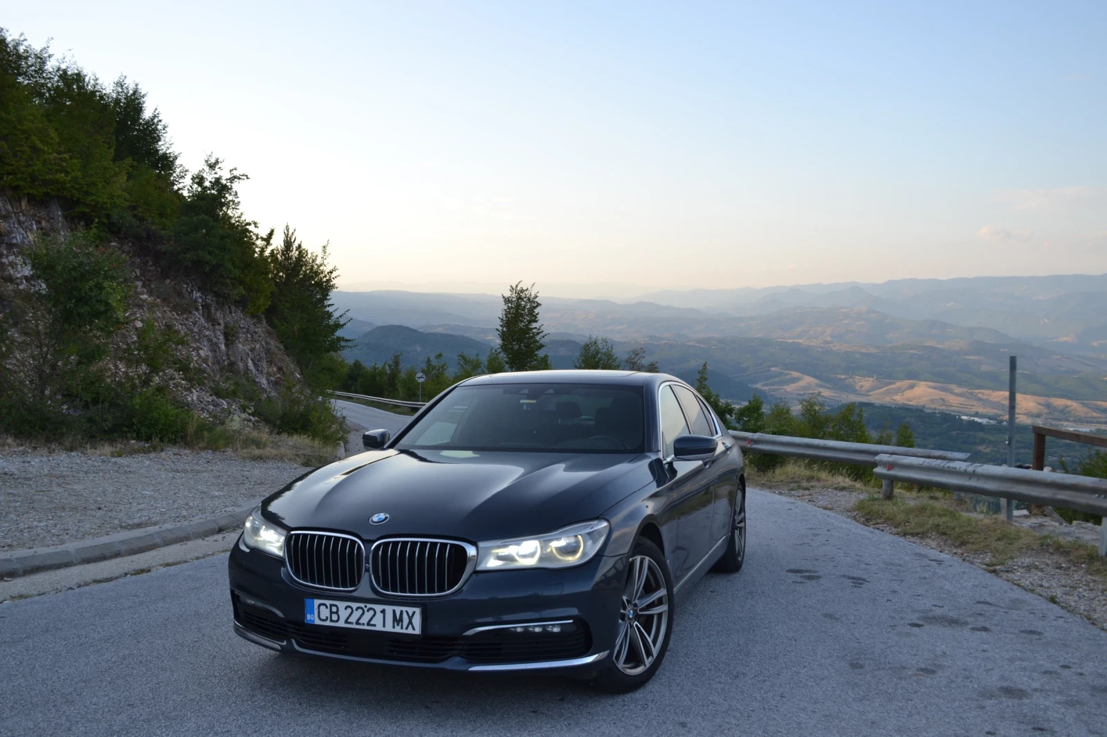 BMW 730