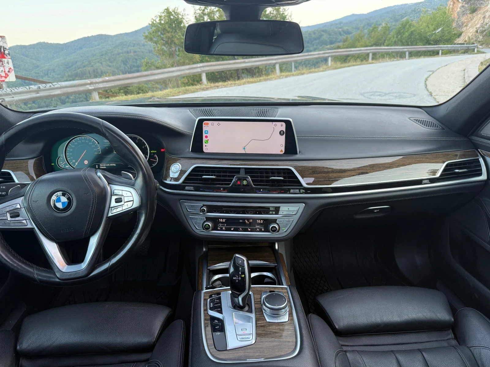 BMW 730, снимка 12 - Автомобили и джипове - 55806839