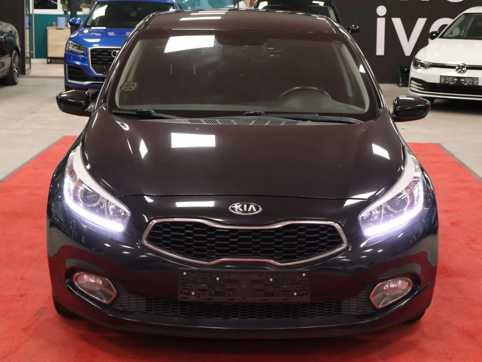 Kia Ceed 1.4 CVVT 100кс | 6СК | Климатроник , снимка 3 - Автомобили и джипове - 55821390