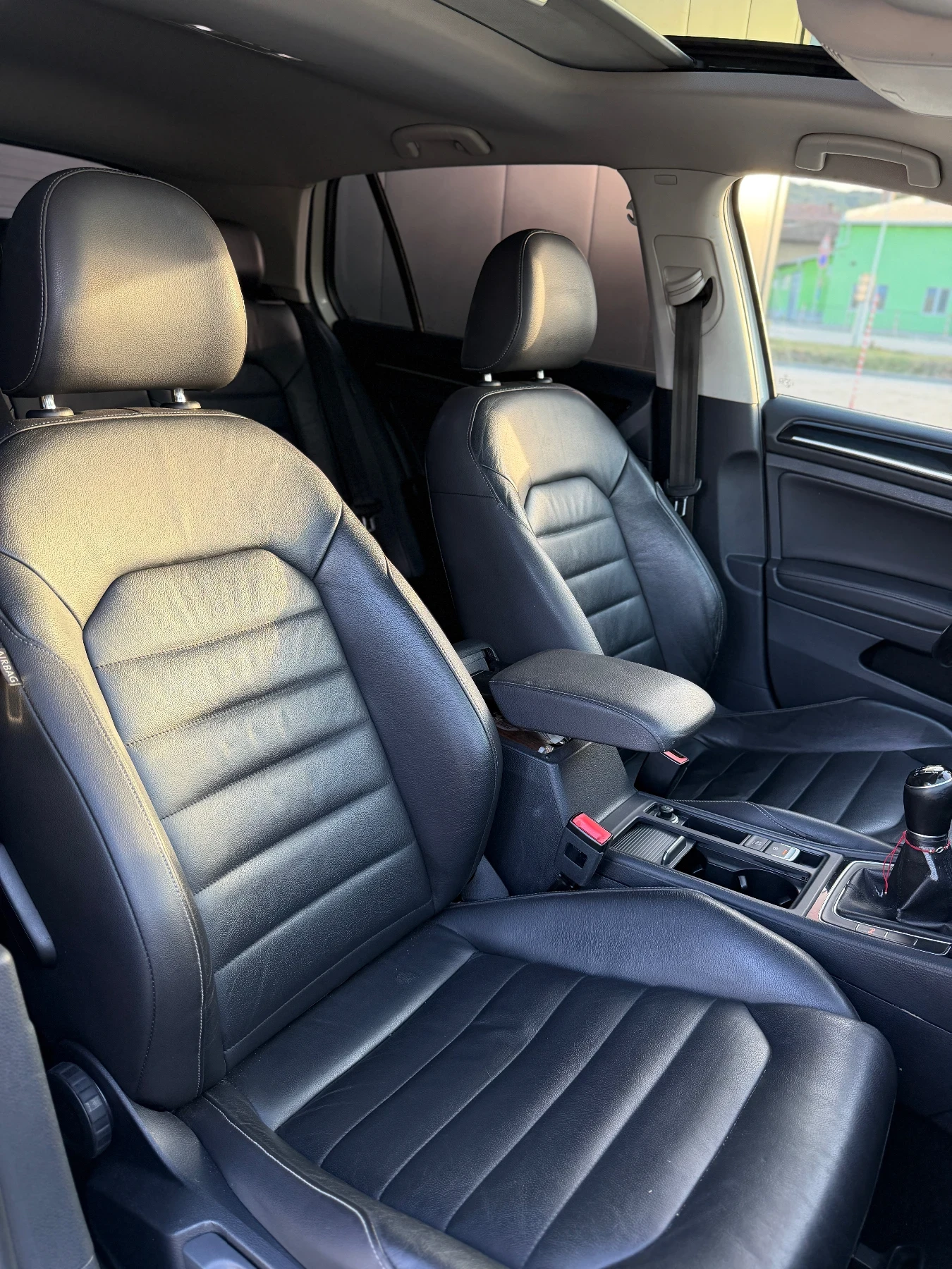 VW Golf, снимка 11 - Автомобили и джипове - 56232706