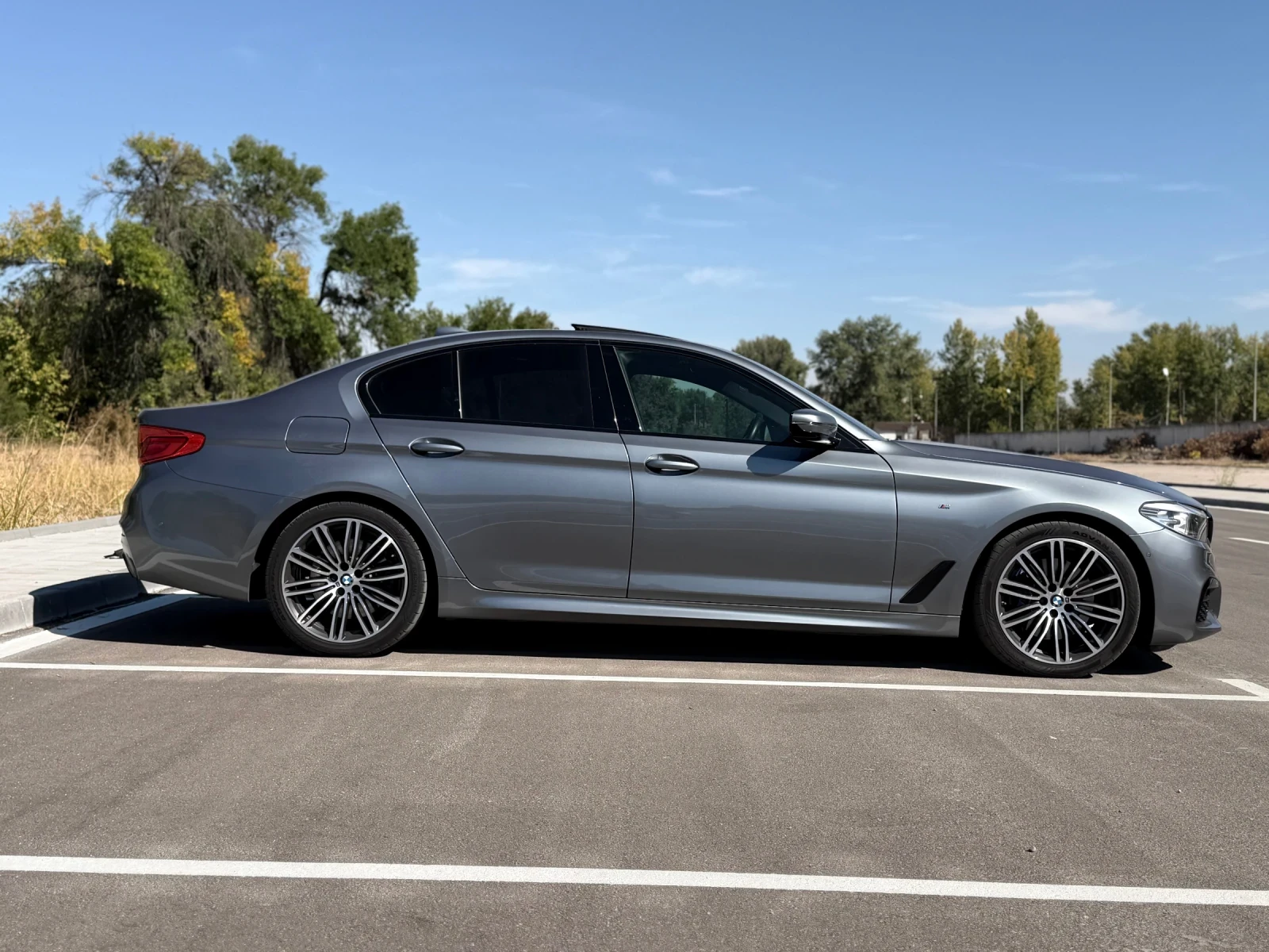 BMW 530 530d, снимка 3 - Автомобили и джипове - 56371783