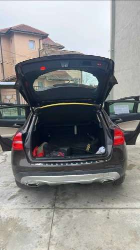 Mercedes-Benz GLA 220 Elegant, снимка 4