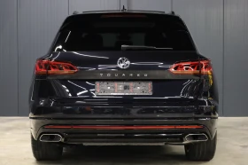 VW Touareg R-LINE* IQ HD MATRIX* HEAD UP* DYNAUDIO* PANO!!! - 36900 € / 72170.13 лв. - 25075025 7