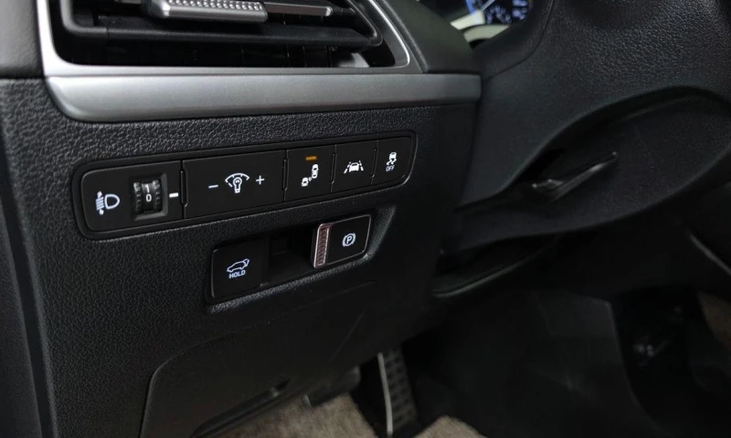 Hyundai Palisade Gasoline 3.8 4WD Prestige, снимка 12 - Автомобили и джипове - 52058663