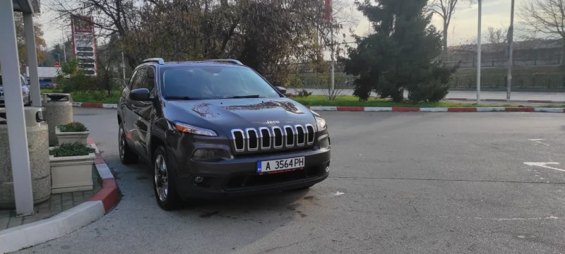 Jeep Cherokee V6 4Х4, снимка 2 - Автомобили и джипове - 52549664