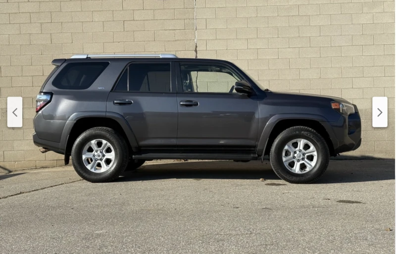 Toyota 4runner ПОДГРЕВ* КАМЕРА* КЕЙЛЕС* АВТОПИЛОТ* , снимка 3 - Автомобили и джипове - 52593393