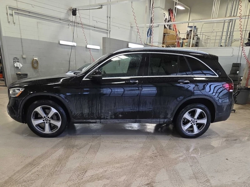 Mercedes-Benz GLC 300 2020 * БЕЗ ПЪРВОНАЧАЛНА ВНОСКА, снимка 3 - Автомобили и джипове - 52851590