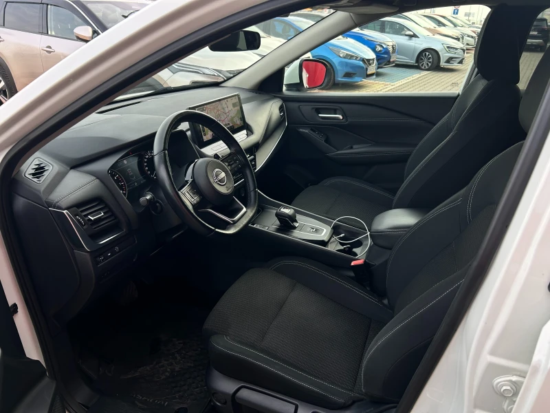 Nissan Qashqai 1.3 DDT Acenta Plus, снимка 4 - Автомобили и джипове - 52985683
