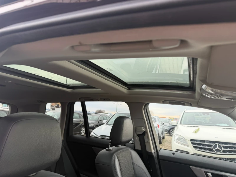 Mercedes-Benz GLK 350CDI 4MATIC AVTOMAT/PANORAMA/KOJA/NAVI EURO 5, снимка 12 - Автомобили и джипове - 53560413